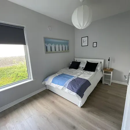 Apartament Modern And Spacious Apt5 Sleeps 6 Free Parking Galway