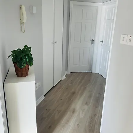 Lejlighed Modern And Spacious Apt5 Sleeps 6 Free Parking *