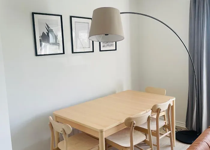 Modern And Spacious Apt5 Sleeps 6 Free Parking Lejlighed Galway