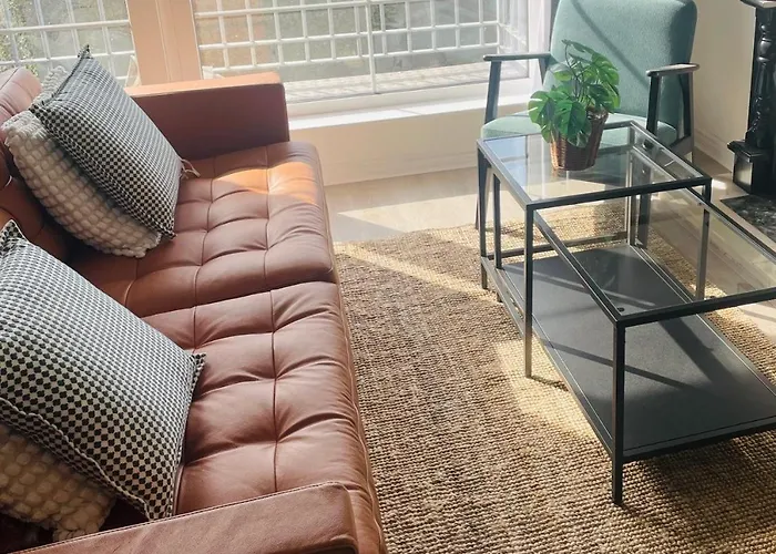 Lejlighed Modern And Spacious Apt5 Sleeps 6 Free Parking *